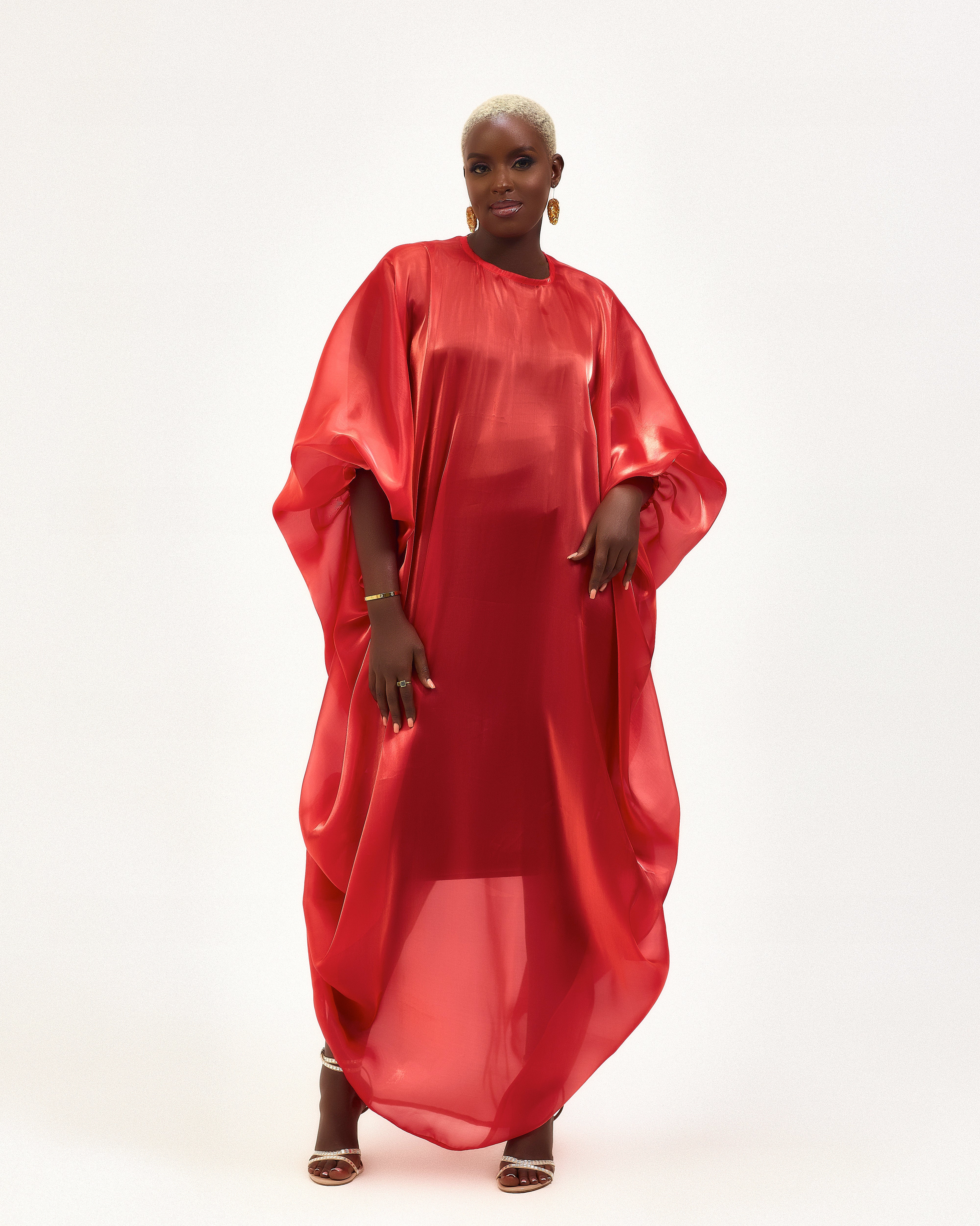 Diva Boubou in red